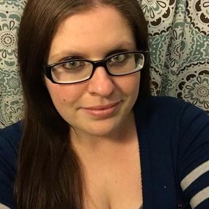 Meet your Posher, Cari